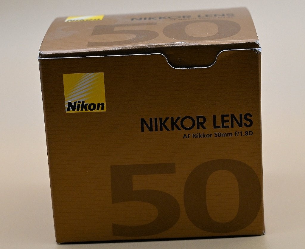AF Nikkor 50mm F/1.8 D, TV, Hi-fi & Vidéo, Enlèvement ou Envoi, Lentille standard, Nikon, Comme neuf