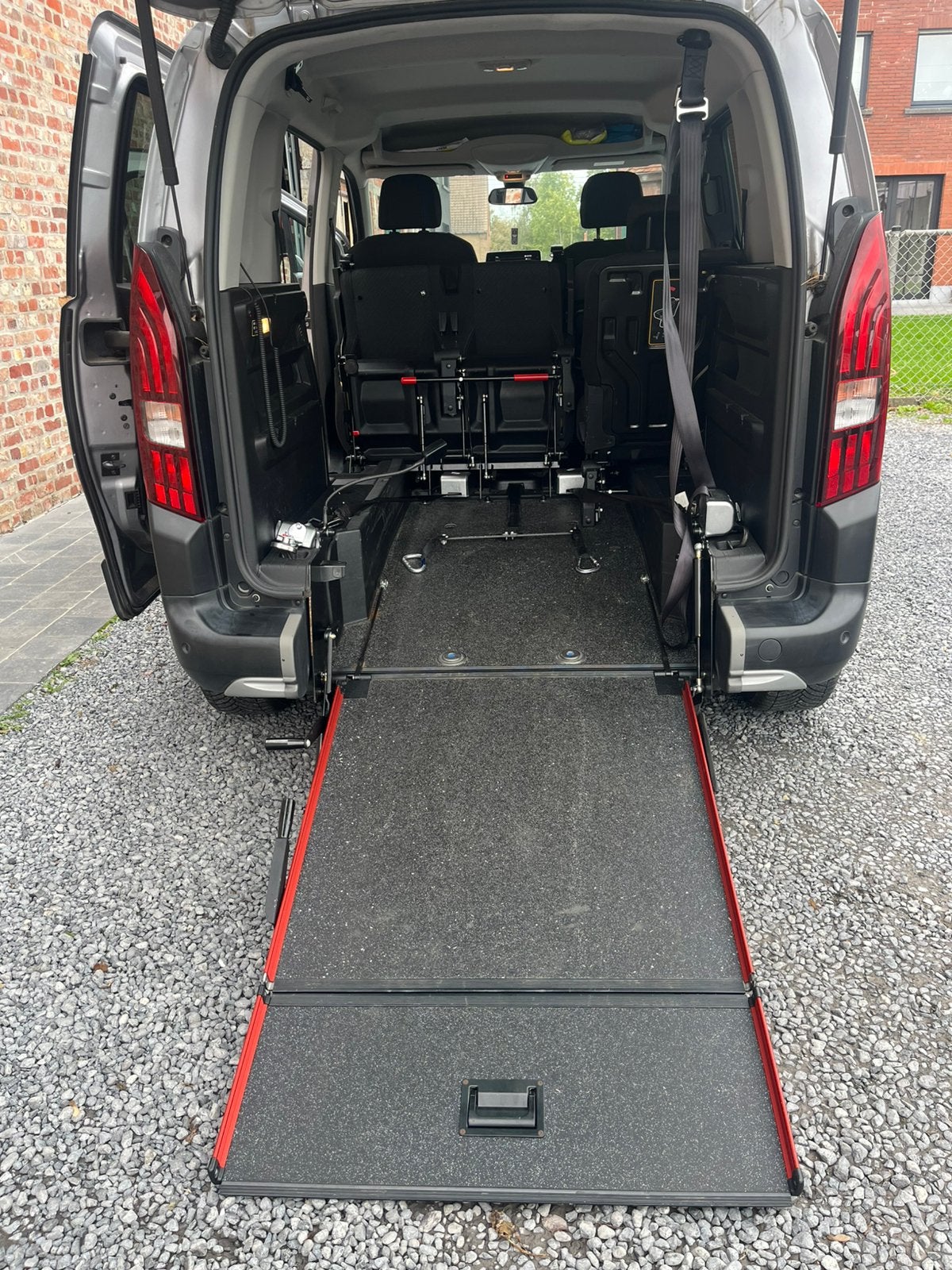 Peugeot Rifter rolstoelwagen 2022 / PMR / TPMR, Auto's, 75 kW, Euro 6, Bedrijf, Lane Keeping Assist