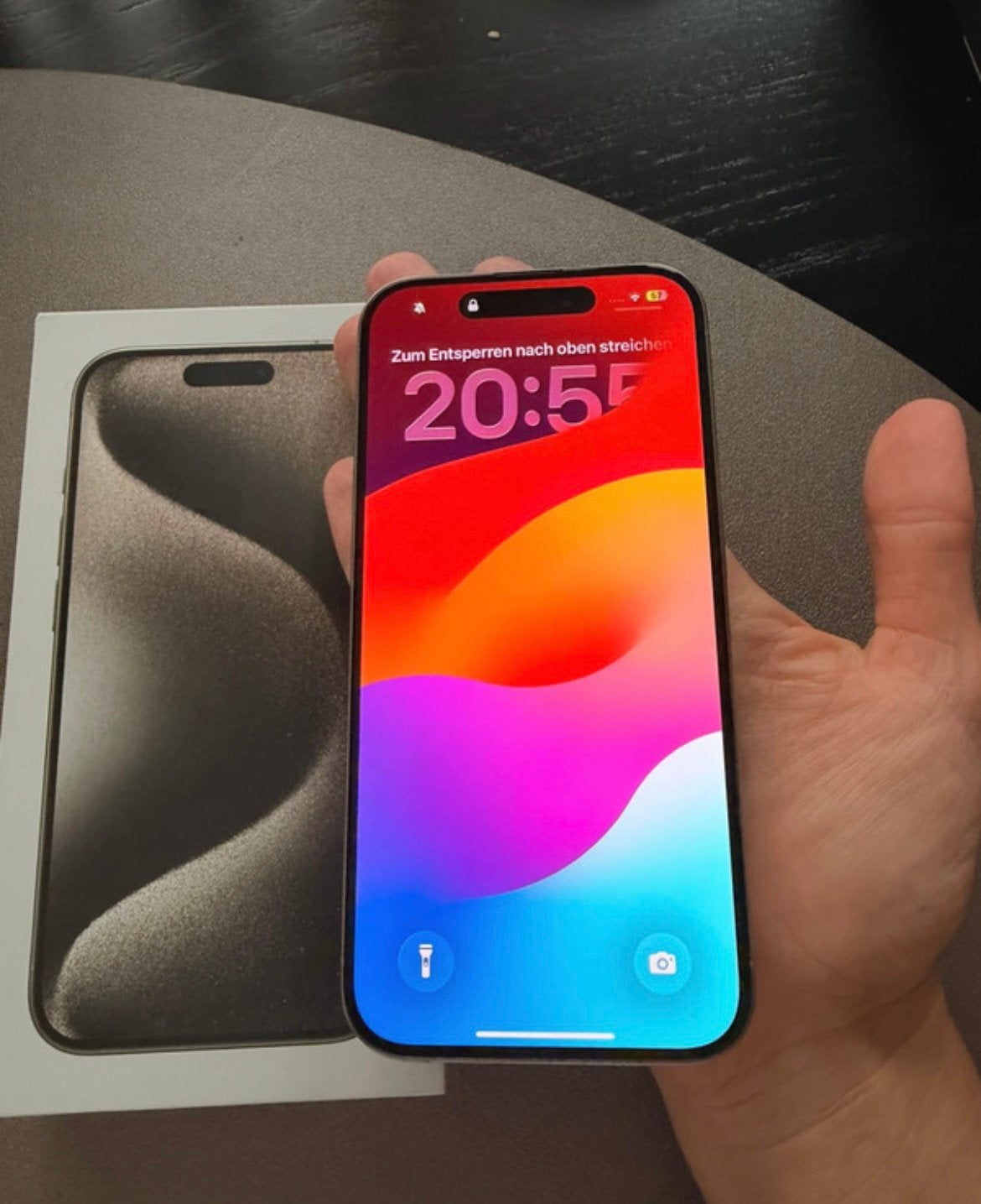 Apple iPhone 15 Pro, titane naturel, 128 Go, batterie à 88 %, 128 GB, Gris, Enlèvement ou Envoi, 88 %