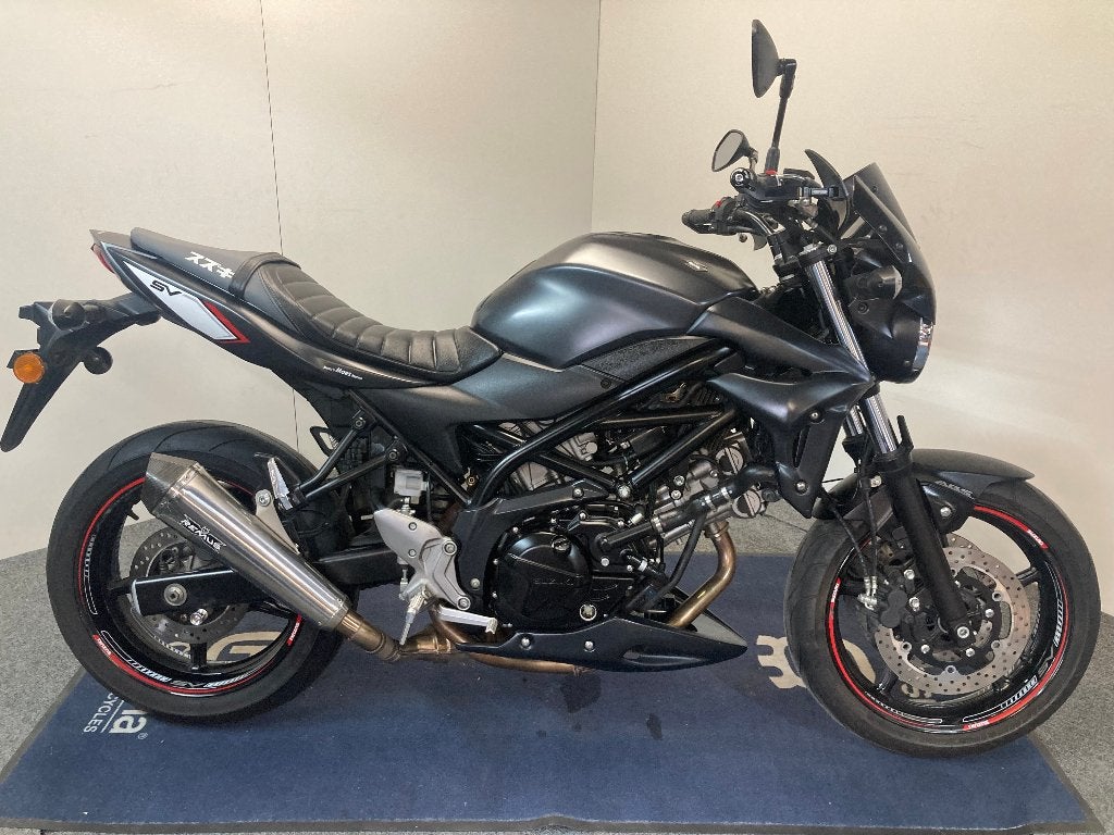 Suzuki SV 650 MY'17 ref. LS 3383, Motoren, 2 cilinders, Occasion, Motorrijbewijs A, Bedrijf
