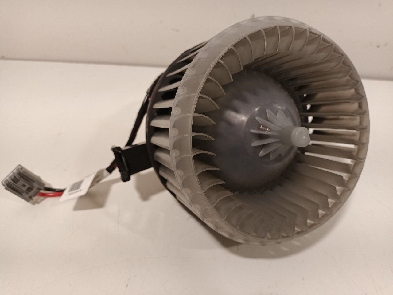 Kachel ventilator motor Opel Mokka, Onderdelen@venauto.nl, Van der Ven Autorecycling B.V., Ettenseweg 76, 4706 PB Roosendaal, The Netherlands