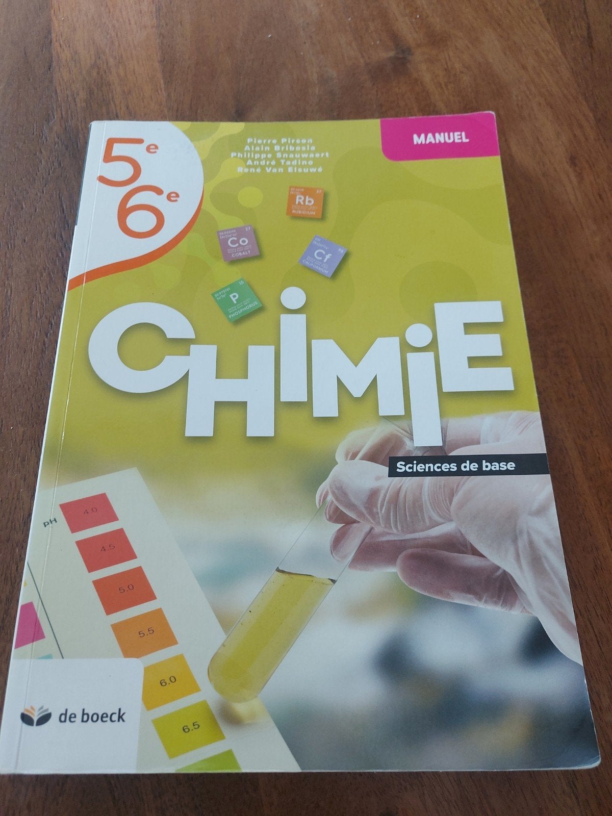 Chimie 5e 6e,  livre scolaire,  Mons, Livres, Enlèvement, Comme neuf, Secondaire, Chimie