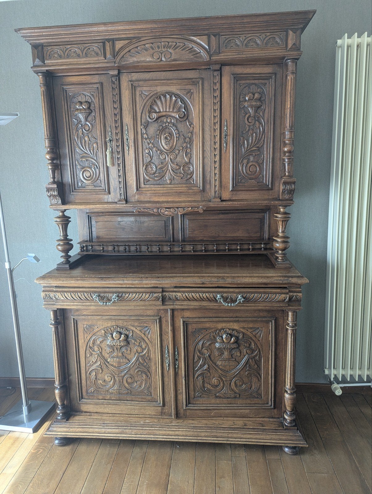 GRATIS zetel/zithoek, kast en tafel/stoelen, Ophalen