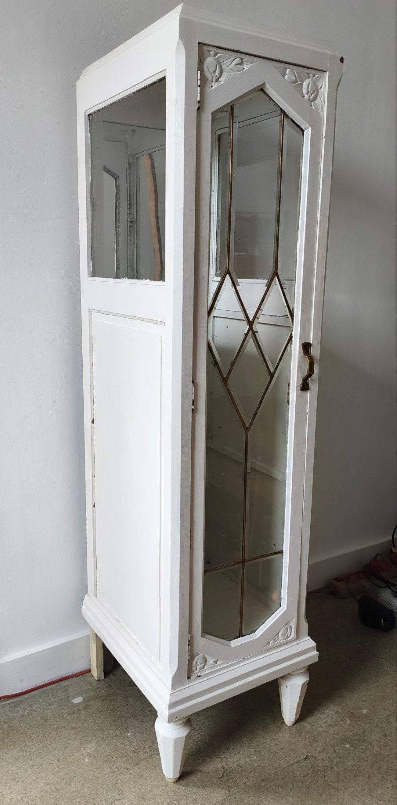 2 Antieke eiken vitrinekasten, wit geverfd, Huis en Inrichting, Ophalen, Glas
