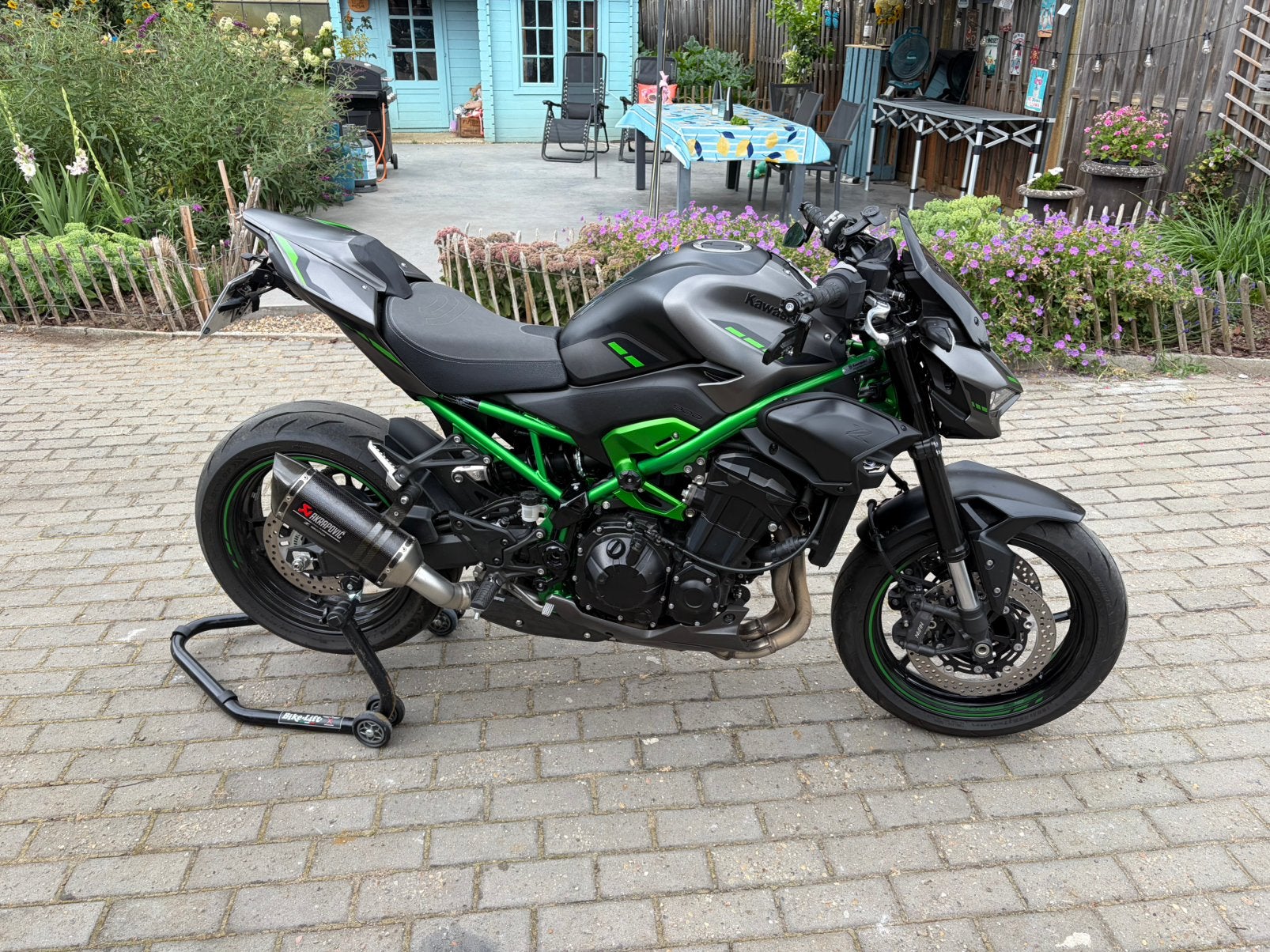 Z900 Performance 2025 A2, Motoren, Motoren | Kawasaki, 4 cilinders, 948 cc, Particulier, Minimaal motorrijbewijs A2
