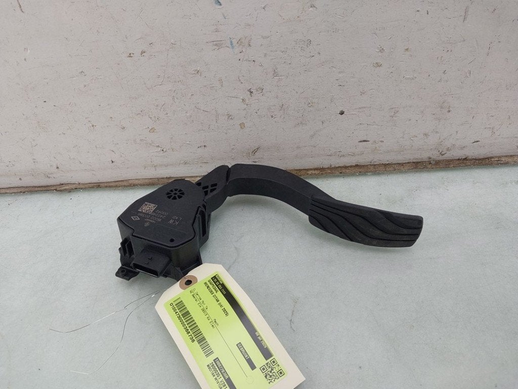 GASPEDAAL Citan (420.6) (|180022038R|A4202900200|), Gebruikt, Mercedes-Benz, Dialog.mb@mercedes-benz.com, Mercedes-Benz AG