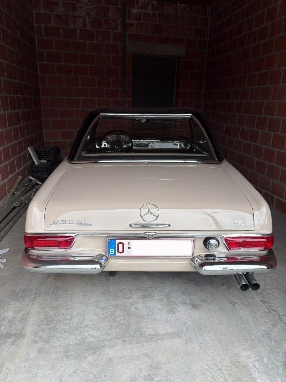 TE KOOP Mercedes Pagode 230 SL cabrio van 1965, foto 2