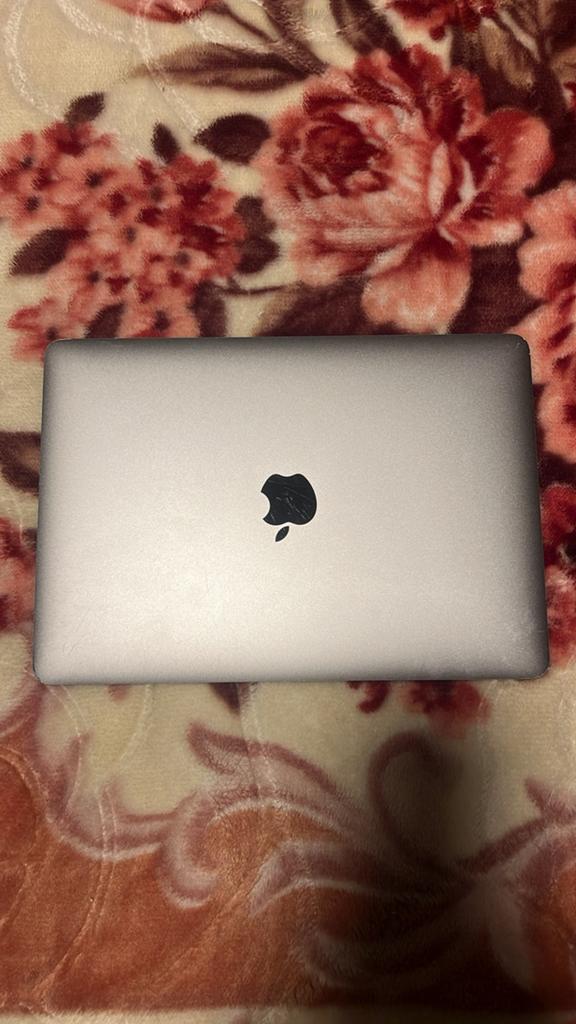 Macbook, Informatique & Logiciels, Apple Macbooks, Utilisé, MacBook, 8 GB, Enlèvement