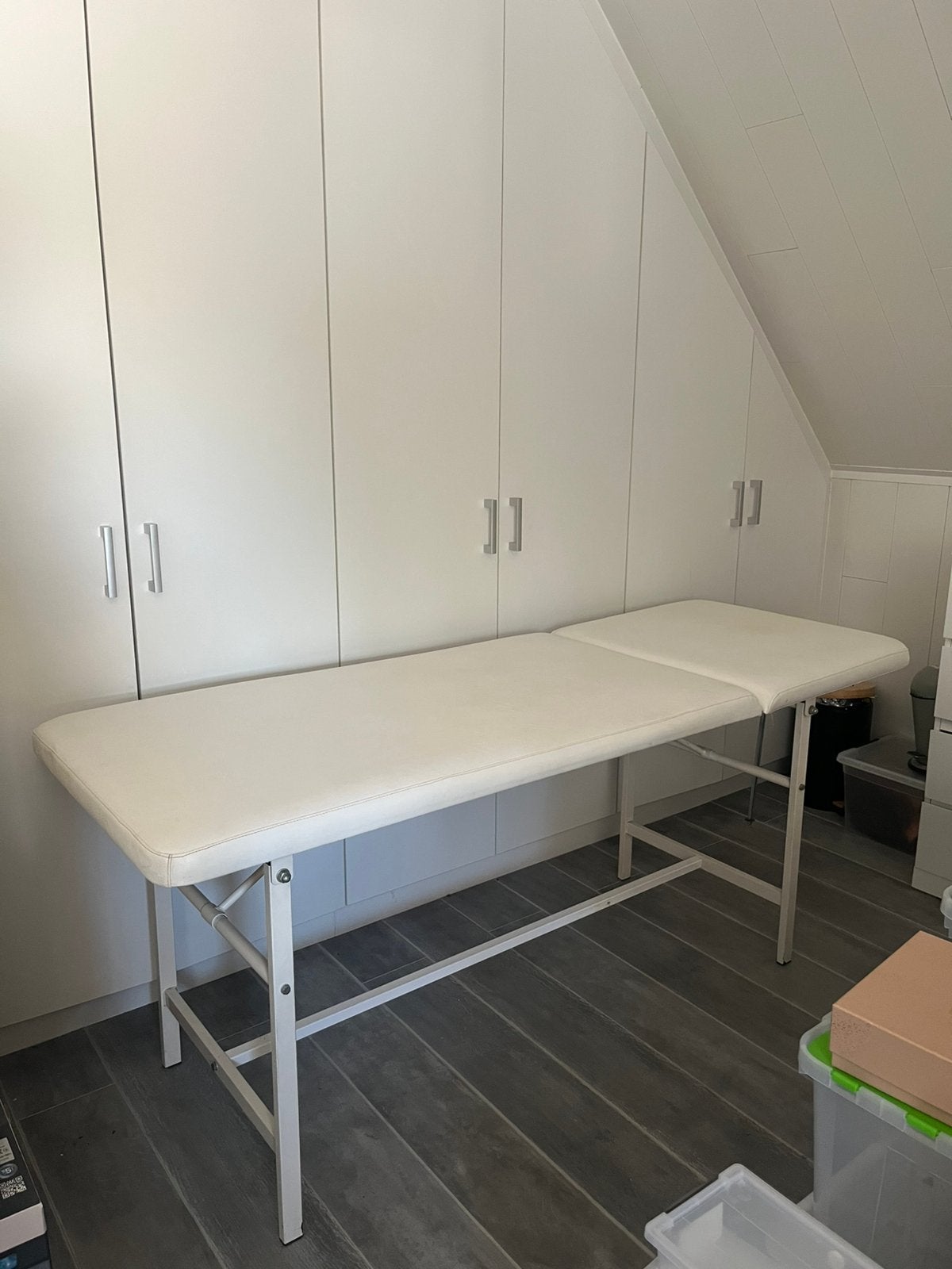 Behandeltafel, Ophalen, Zo goed als nieuw