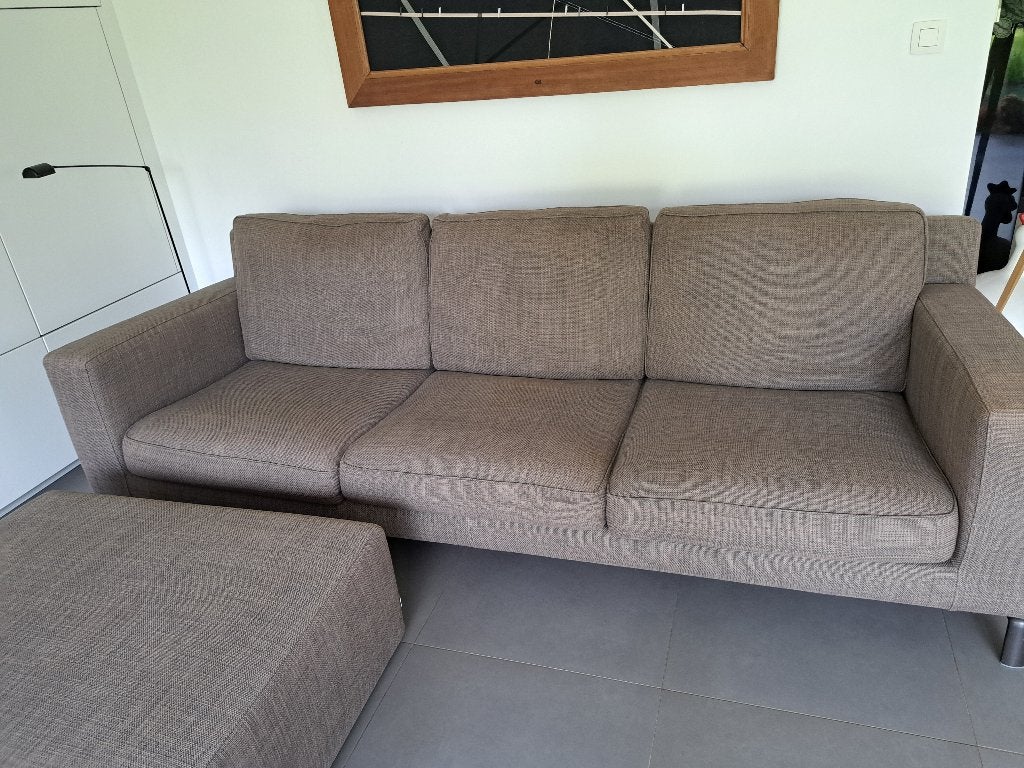 Canapé 3 places et repose-pieds Molteni, Canapé moderne de design italien marque Molteni, 200 à 250 cm, Banc droit, Enlèvement