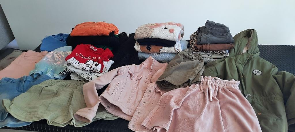 +- 30x Meisjeskleren: maat 122-134, Kinderen en Baby's, Ophalen, Gebruikt, Maat 128