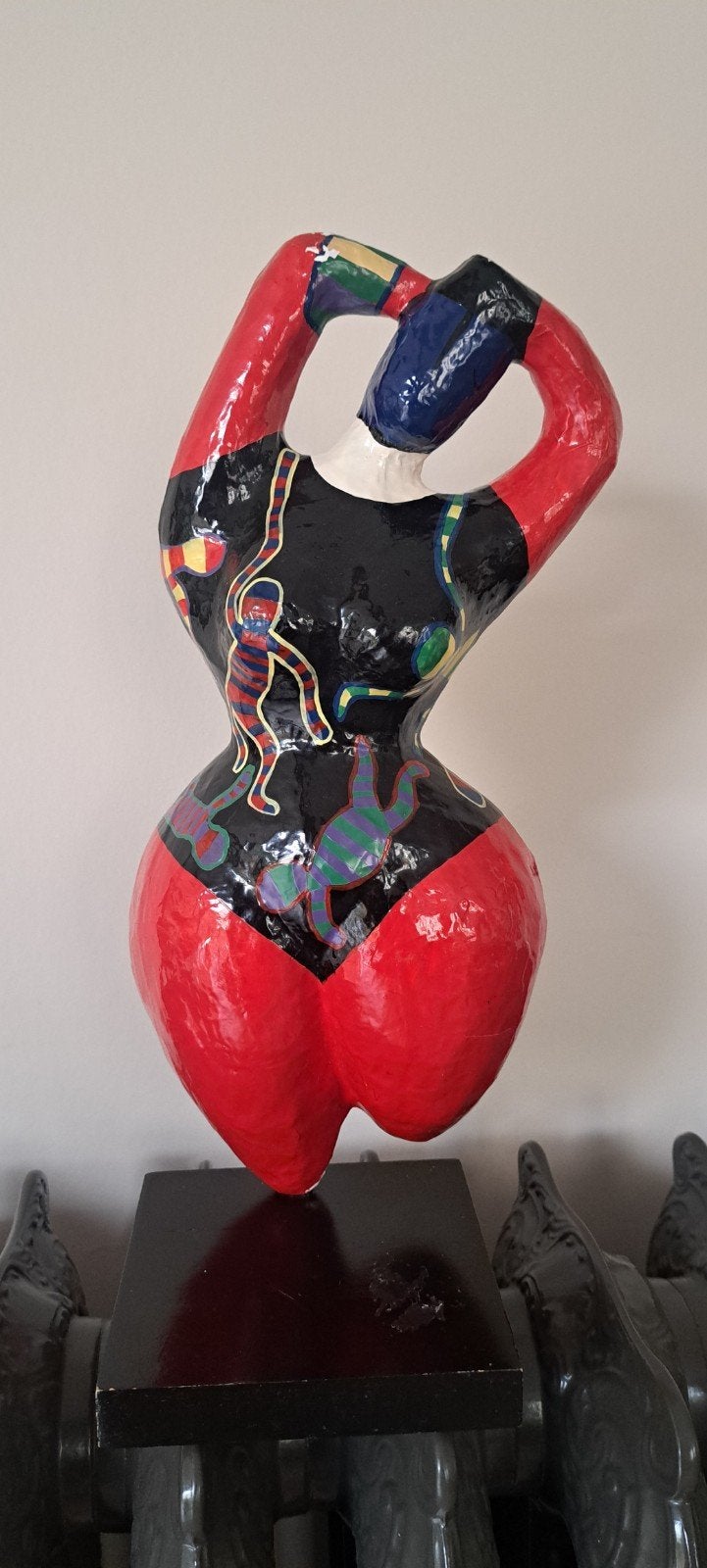 Papier mache, in the style of Niki de Saint Phalle., Ophalen of Verzenden