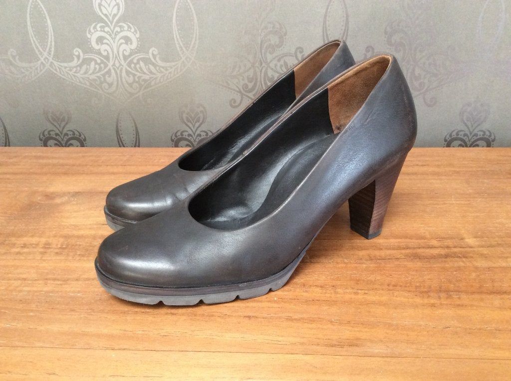 Pumps Paul Green bruin 37, Pumps, Bruin, Ophalen of Verzenden, Zo goed als nieuw