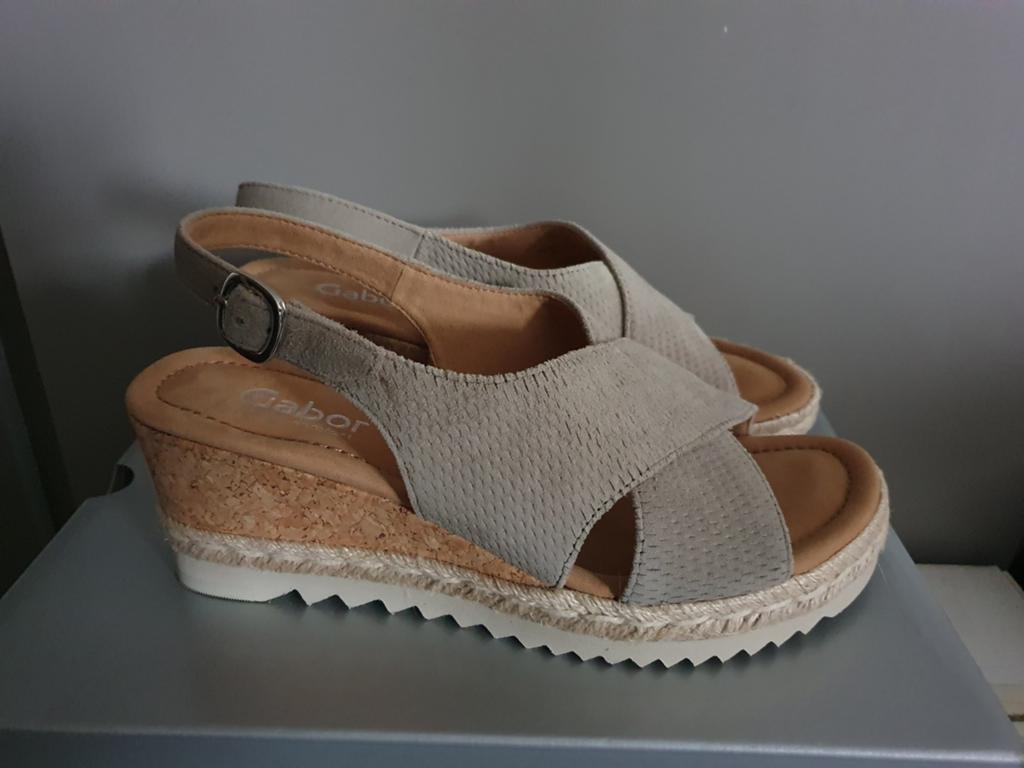 Nieuwe sandalen van Gabor maat 40, Gabor, Nieuw, Sandalen of Muiltjes, Ophalen of Verzenden