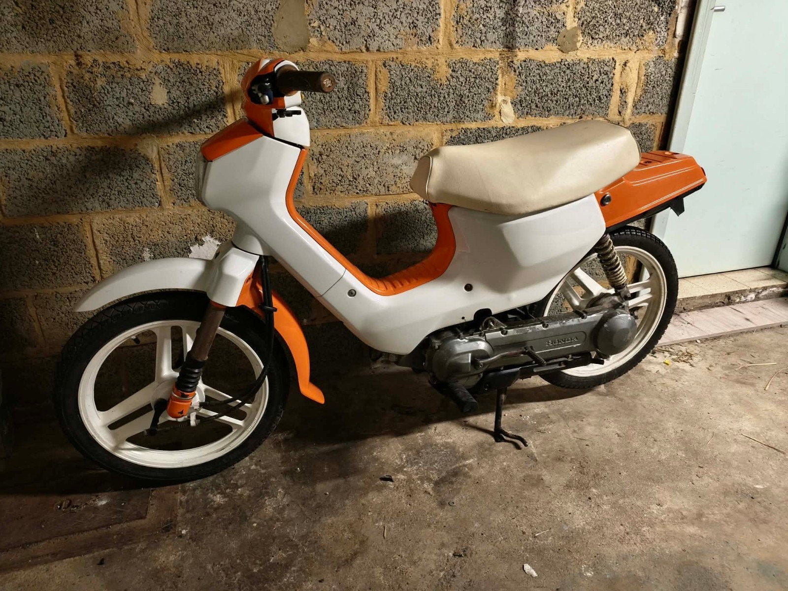 A échanger, Fietsen en Brommers, Brommers | Honda, Ophalen