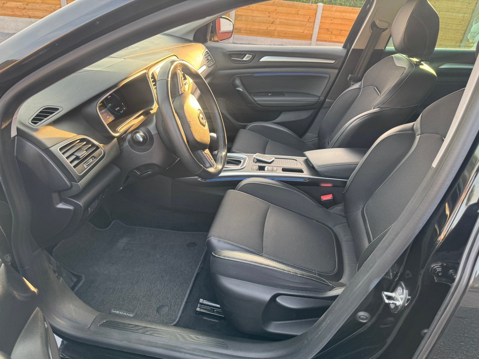 Renault Megane Break 84.000 hybride, Auto's, Automaat, Break, Particulier, Achteruitrijcamera