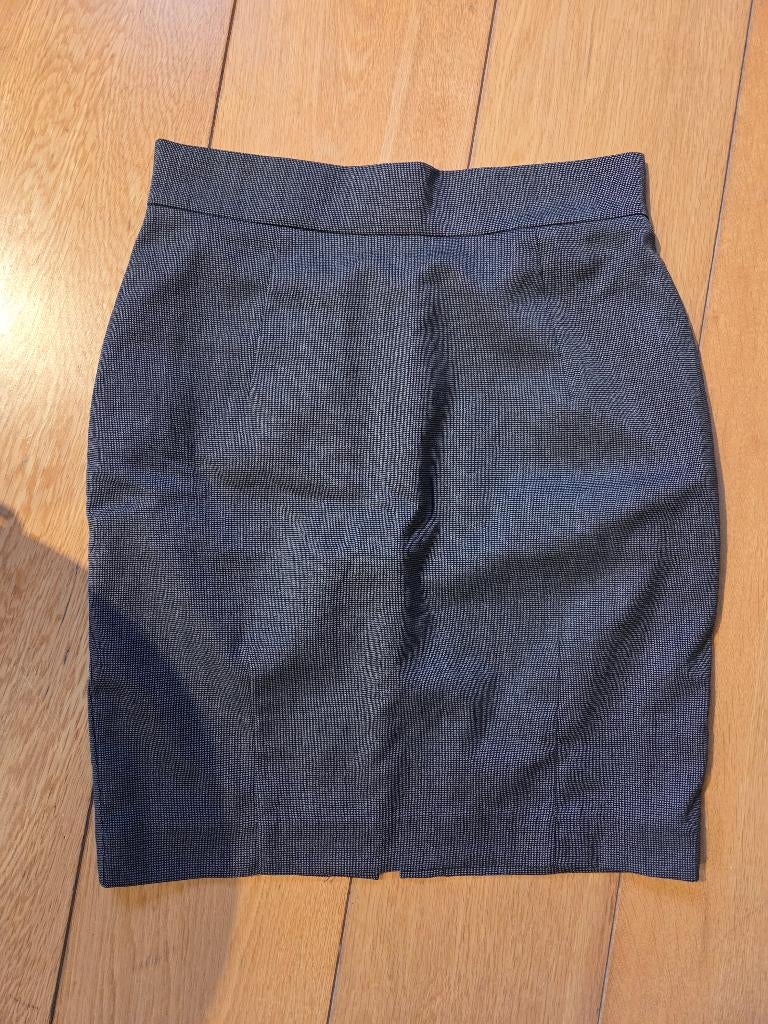 Jupe tailleur H&M, Vêtements | Femmes, Gris, Au-dessus du genou, Comme neuf, Enlèvement