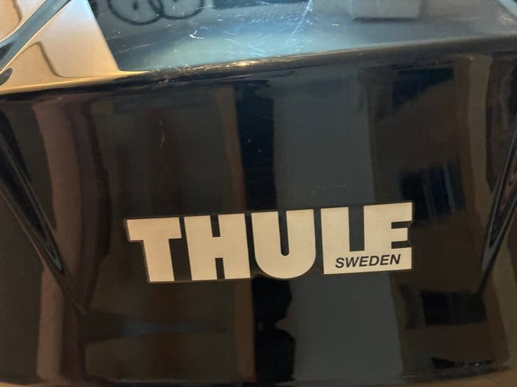 Coffre de toit Thule Touring 200, Autos : Divers, Coffres de toit, Enlèvement, Utilisé