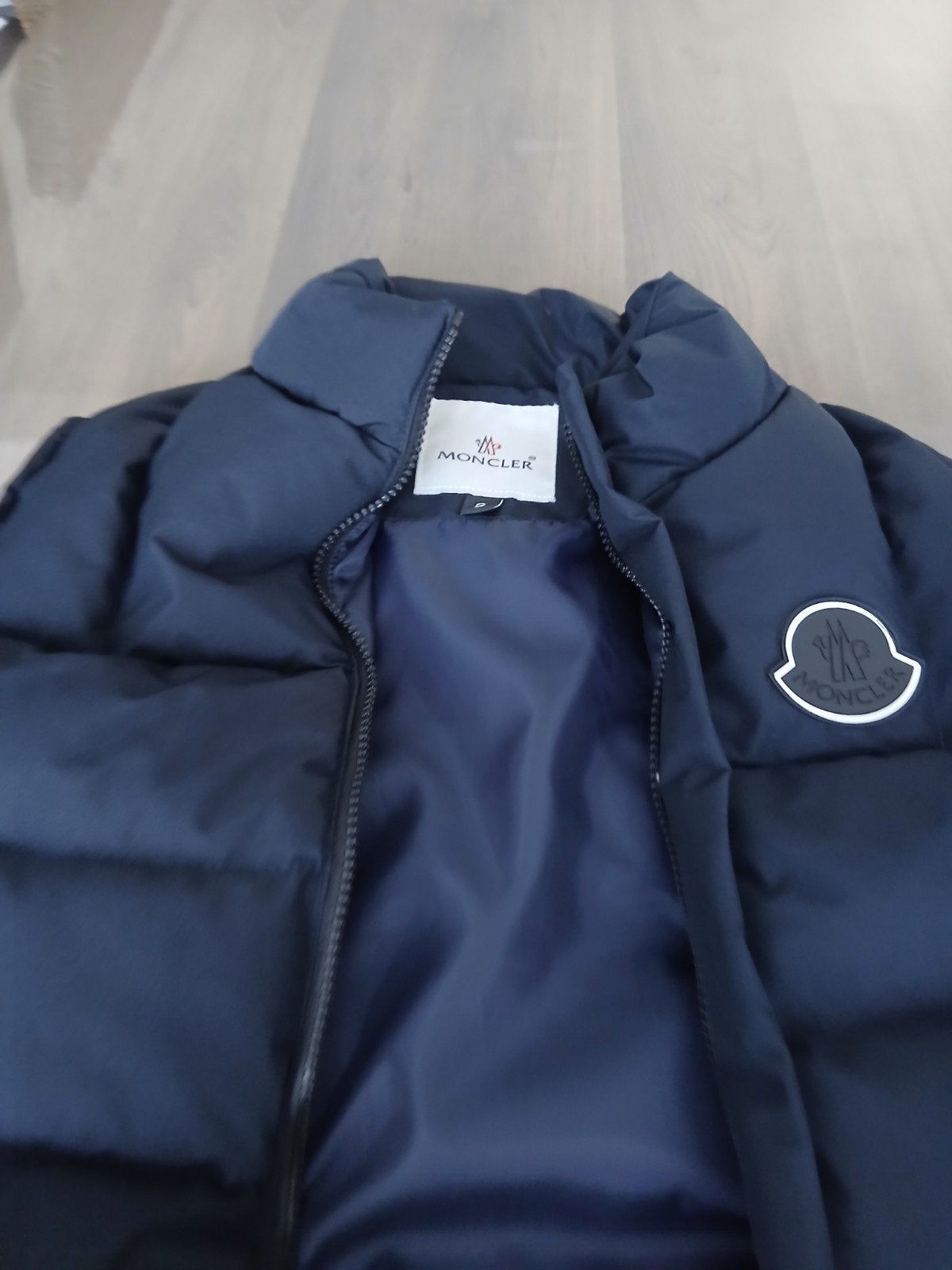 NIEUWE  Bodywarmer voor Jongens  maat is Smal, Kleding | Heren, Ophalen