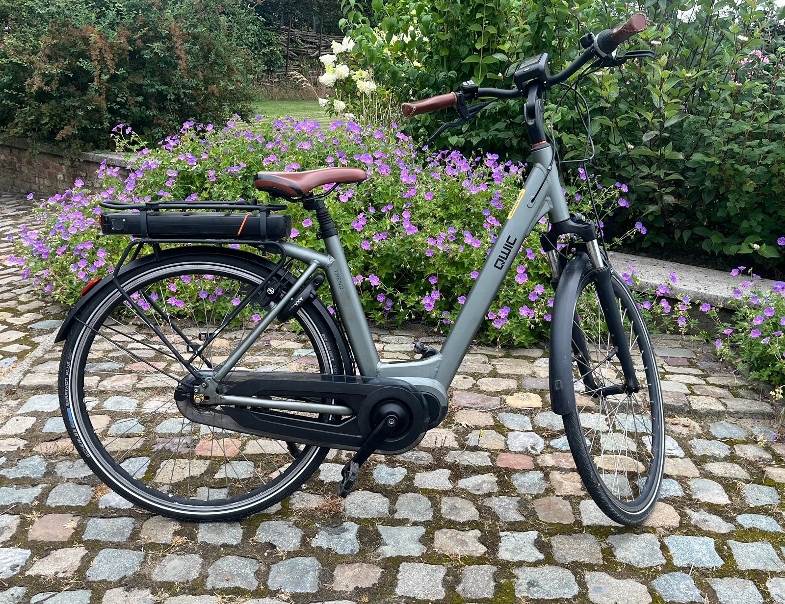 Qwic elektrische damesfiets model trend, Ophalen, Qwic, Gebruikt, 47 tot 51 cm