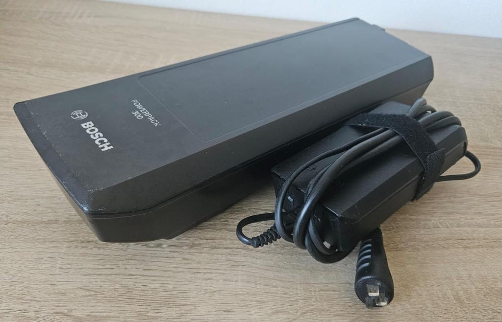 Bloc d'alimentation Bosch 300 Wh - 120 km, Vélos & Vélomoteurs, Accessoires vélo | Batteries de vélo, Enlèvement