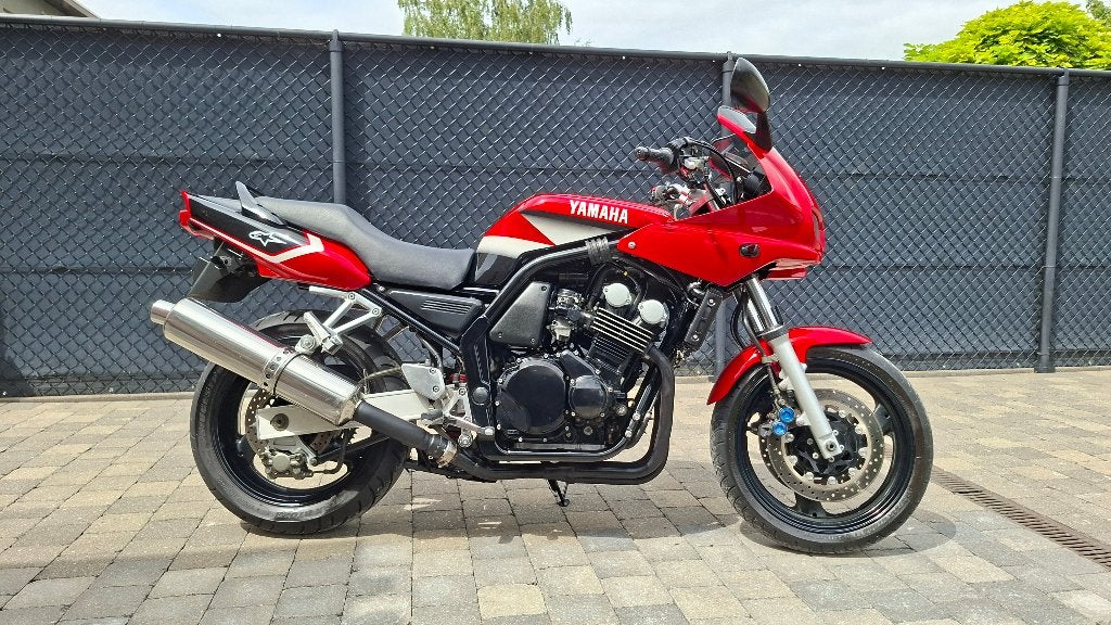 YAMAHA FZS600 FAZER 2002 95 CH 35800 KM EN PARFAIT ÉTAT !, 600 cm³, Occasion, Plus de 35 kW, 4 cylindres