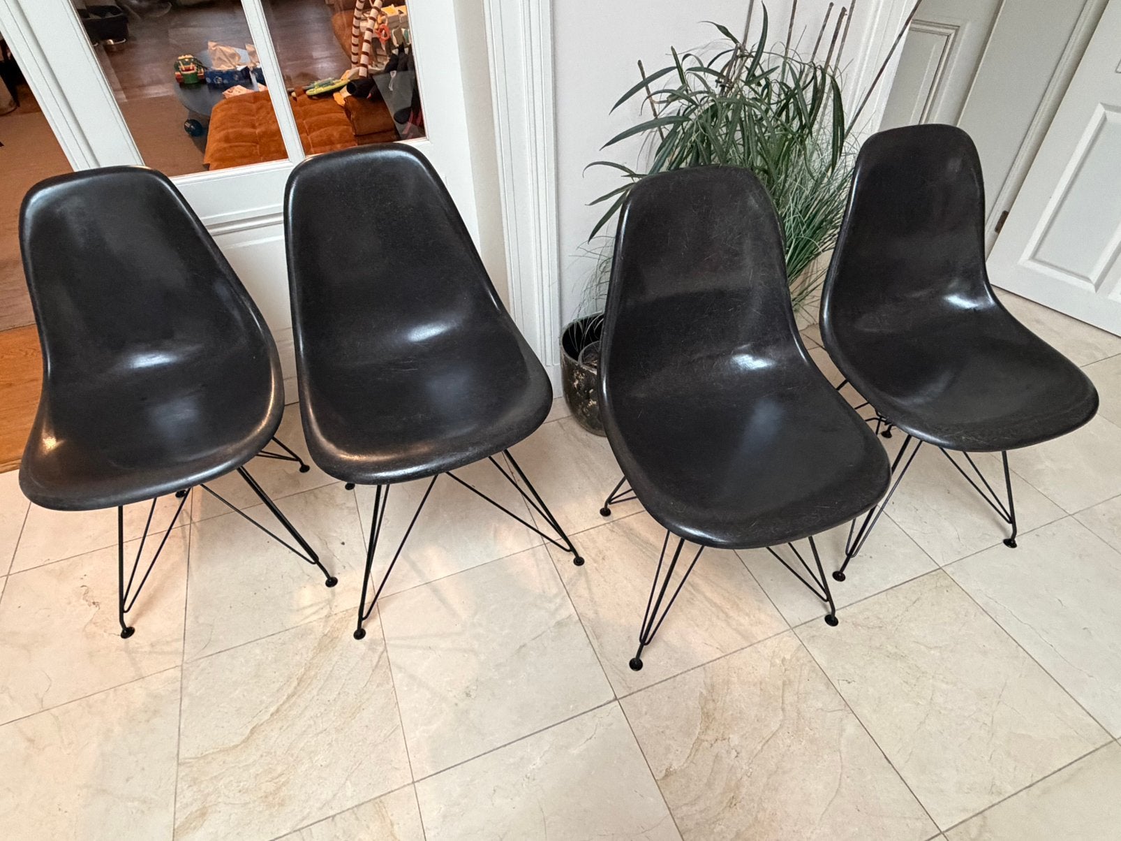 4x Eames Herman Miller DSR Fiberglass, Ophalen, Gebruikt