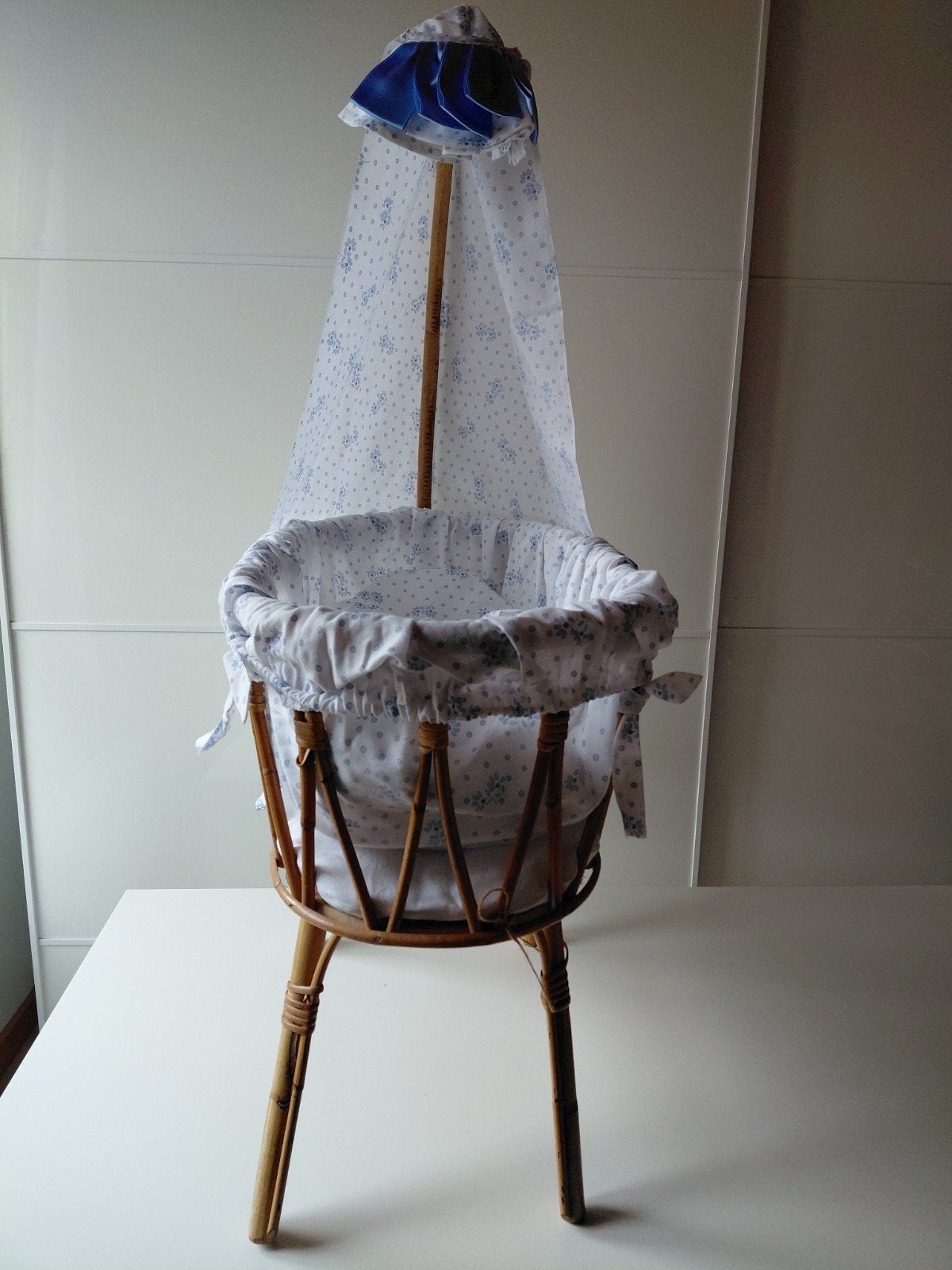 Poppenwagen met mooie lakentjes, Kinderen en Baby's, Ophalen, Zo goed als nieuw, Babypop