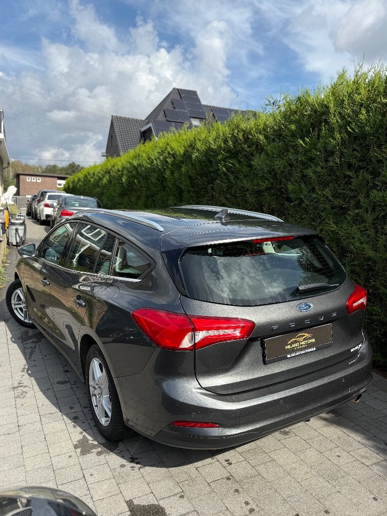 FORD FOCUS 1.0 AUTOMATIQUE, Focus, Argent ou Gris, Achat, Euro 6