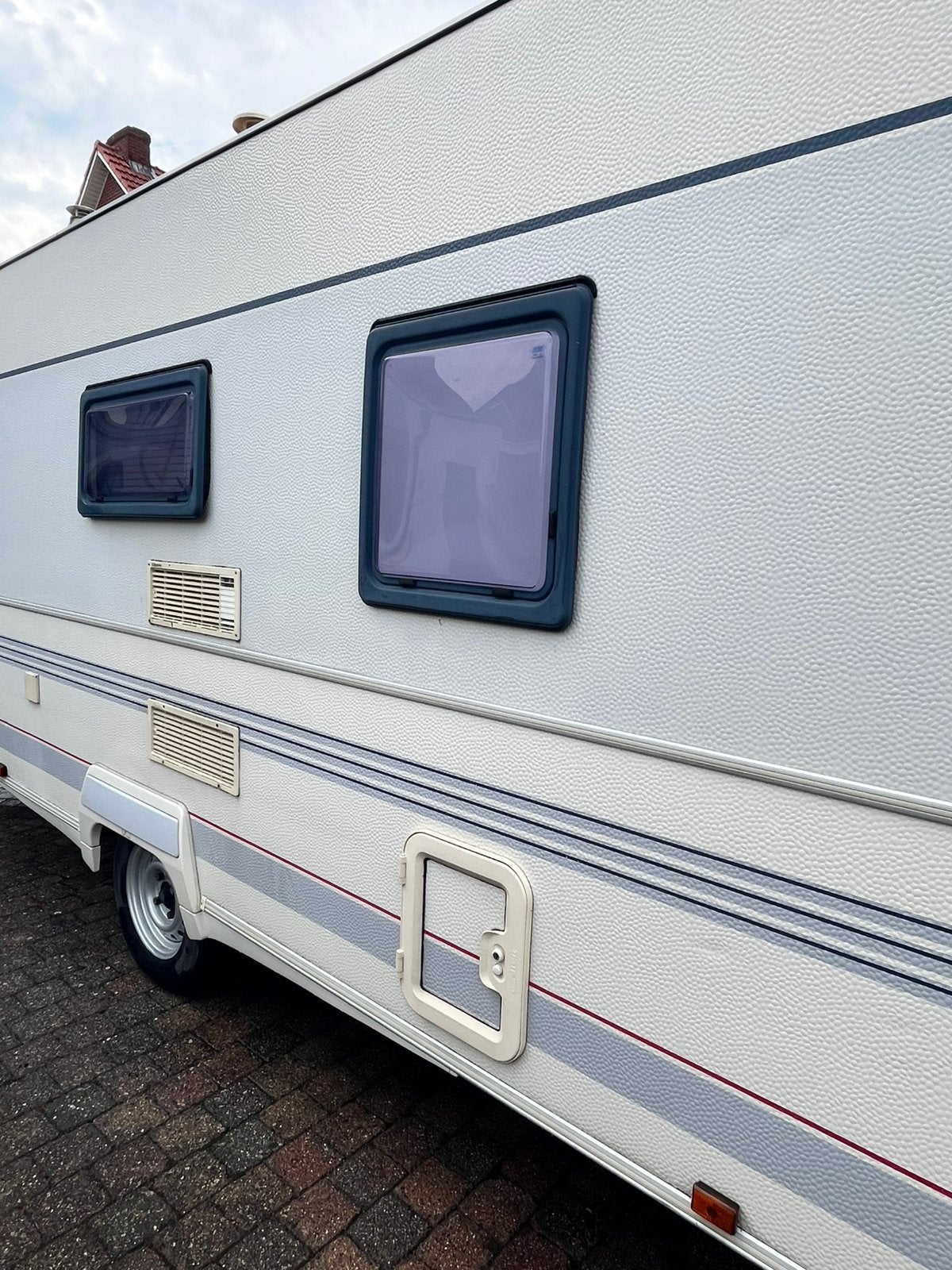 Caravan Gruau, Caravans en Kamperen, Caravans, Particulier, tot en met 5, Stapelbed, Luifel, Ophalen