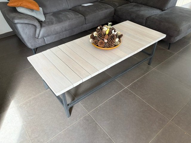 Salontafeltje met massief blad en metalen onderstel, Huis en Inrichting, Ophalen, Zo goed als nieuw, Metaal