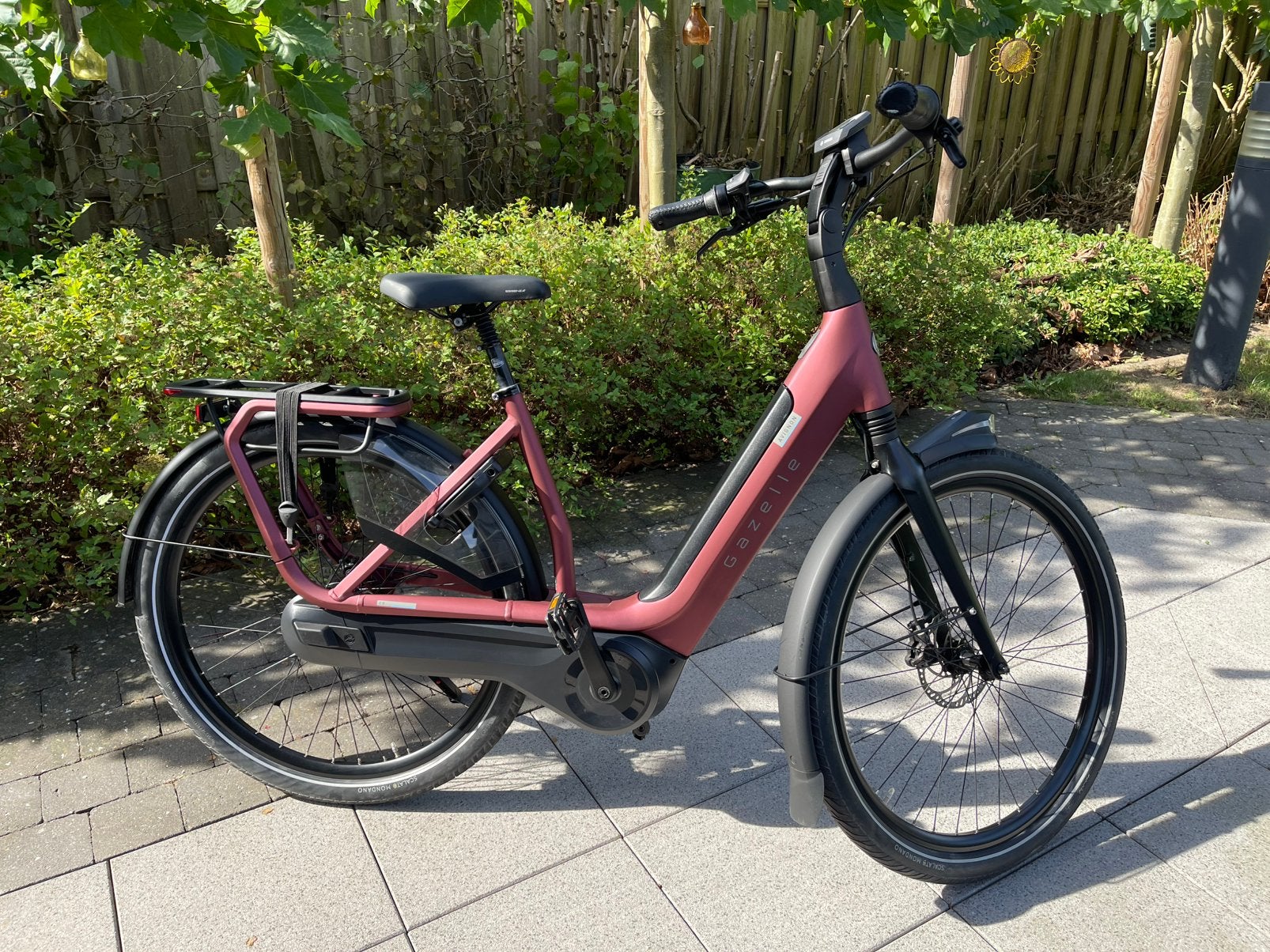Damesfiets elektrische gazelle nieuw met maar 595 km, Fietsen en Brommers, Schijfrem, Ophalen, Overige merken, Zo goed als nieuw