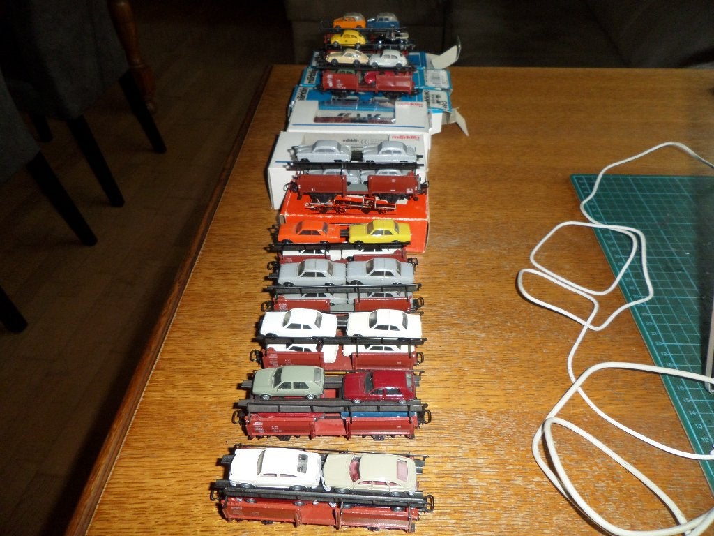 MARKLIN HO 11 transport AUTO VW FORD Porsche, Envoi, Comme neuf