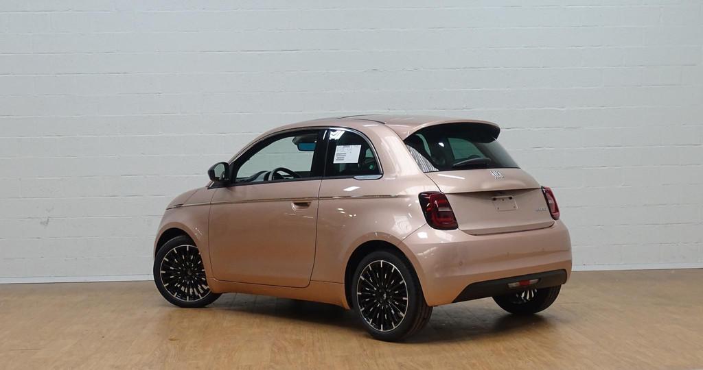 Fiat 500 1.0 Hybrid LA PRIMA, Auto's, Voorwielaandrijving, 4 zetels, Stof, Gebruikt