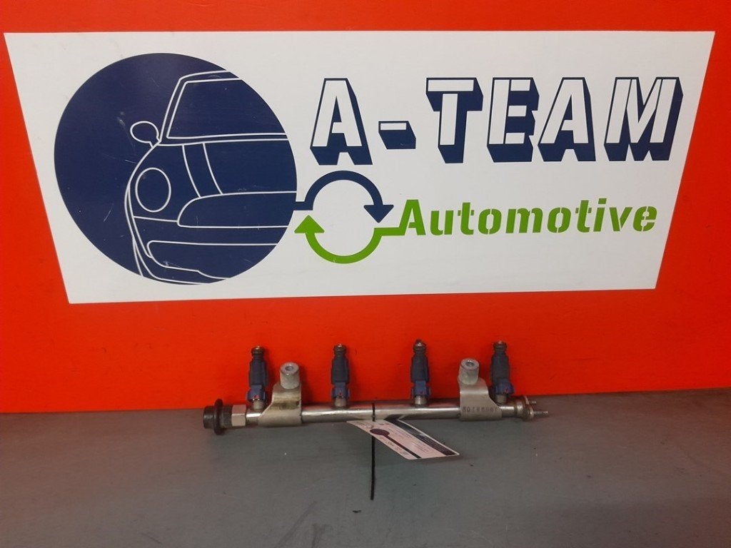 INJECTIEGALERIJ Hyundai i30 (FD) (|353102B000|), Gebruikt, Hyundai