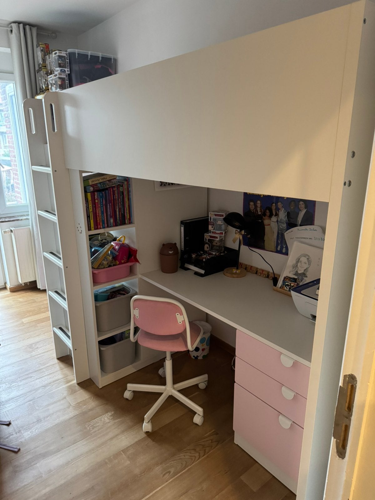 SMASTAD: bed/bureau/plank+extra kledingkast + matras, Ophalen, Zo goed als nieuw, 200 cm, 90 cm