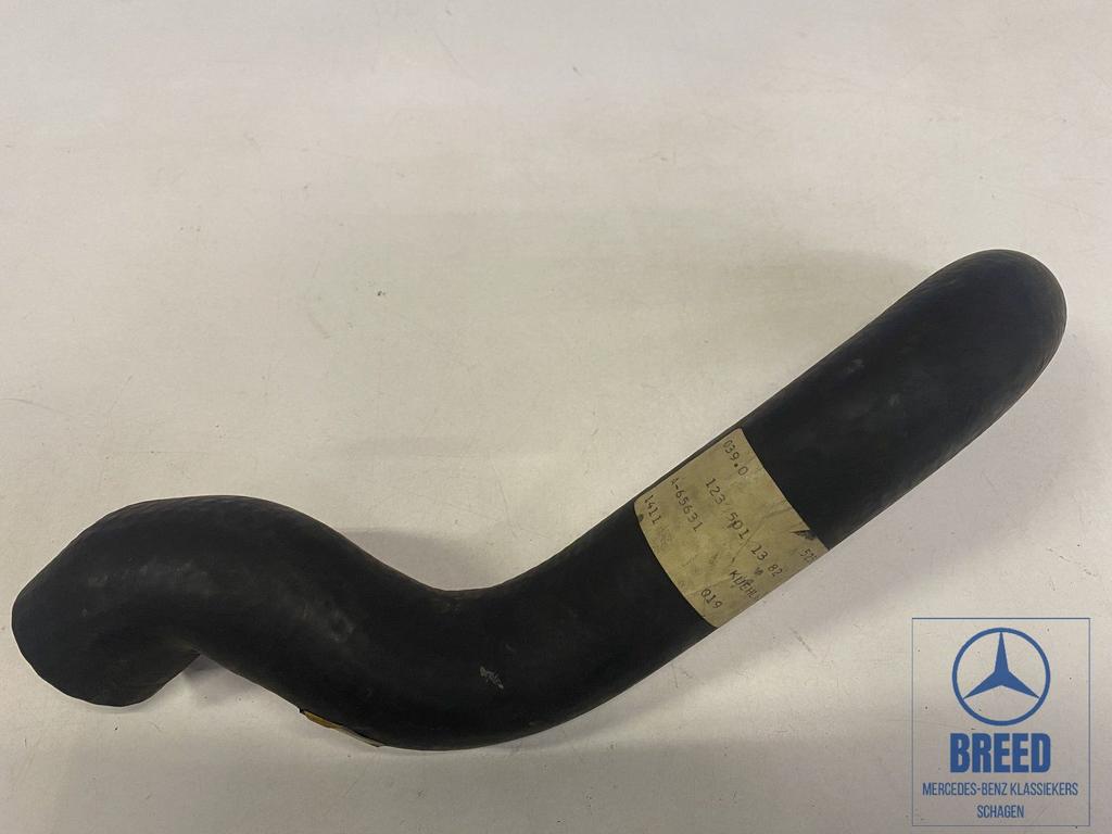 NOS radiateurslang boven voor Mercedes-Benz W123 W126 M110, Auto-onderdelen, -, Nieuw, Ophalen of Verzenden, -