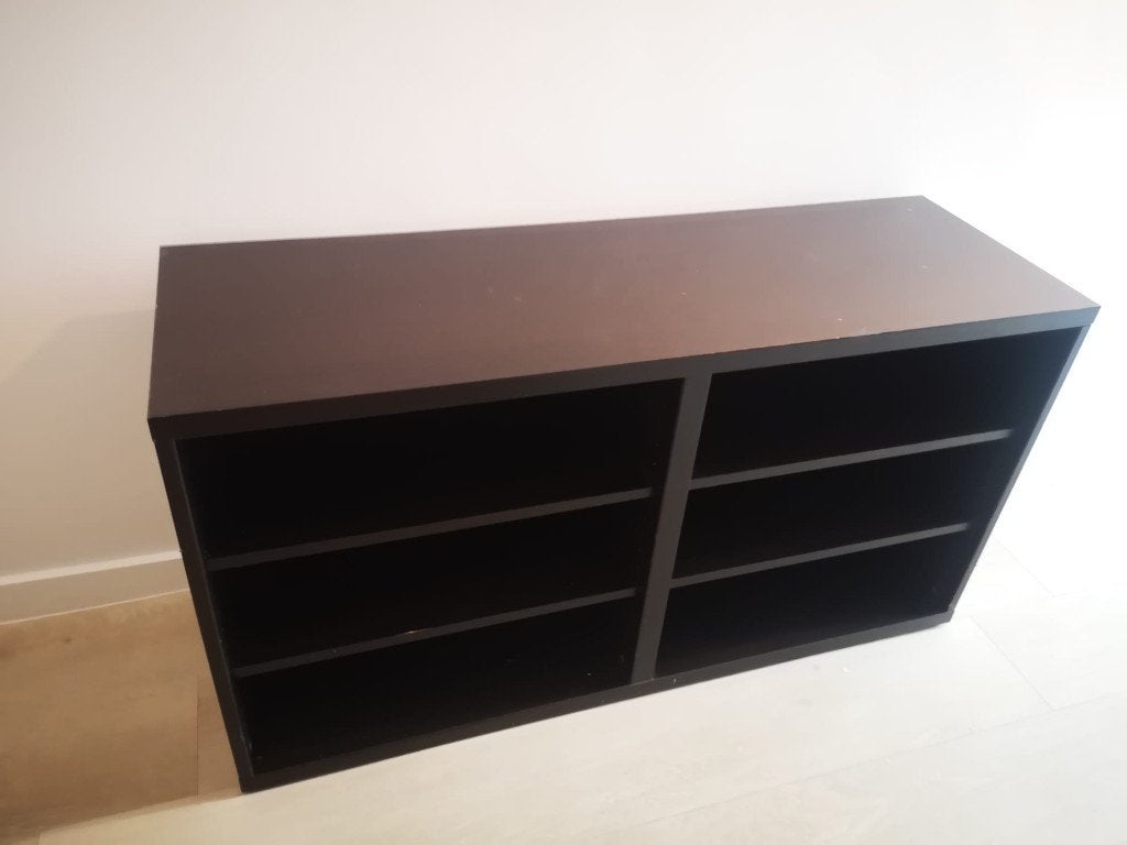 Ikea kast Besta zwartbruin - 6 vakken met achterwand, Maison & Meubles, Armoires | Armoires murales, 25 à 50 cm, Avec tablette(s)