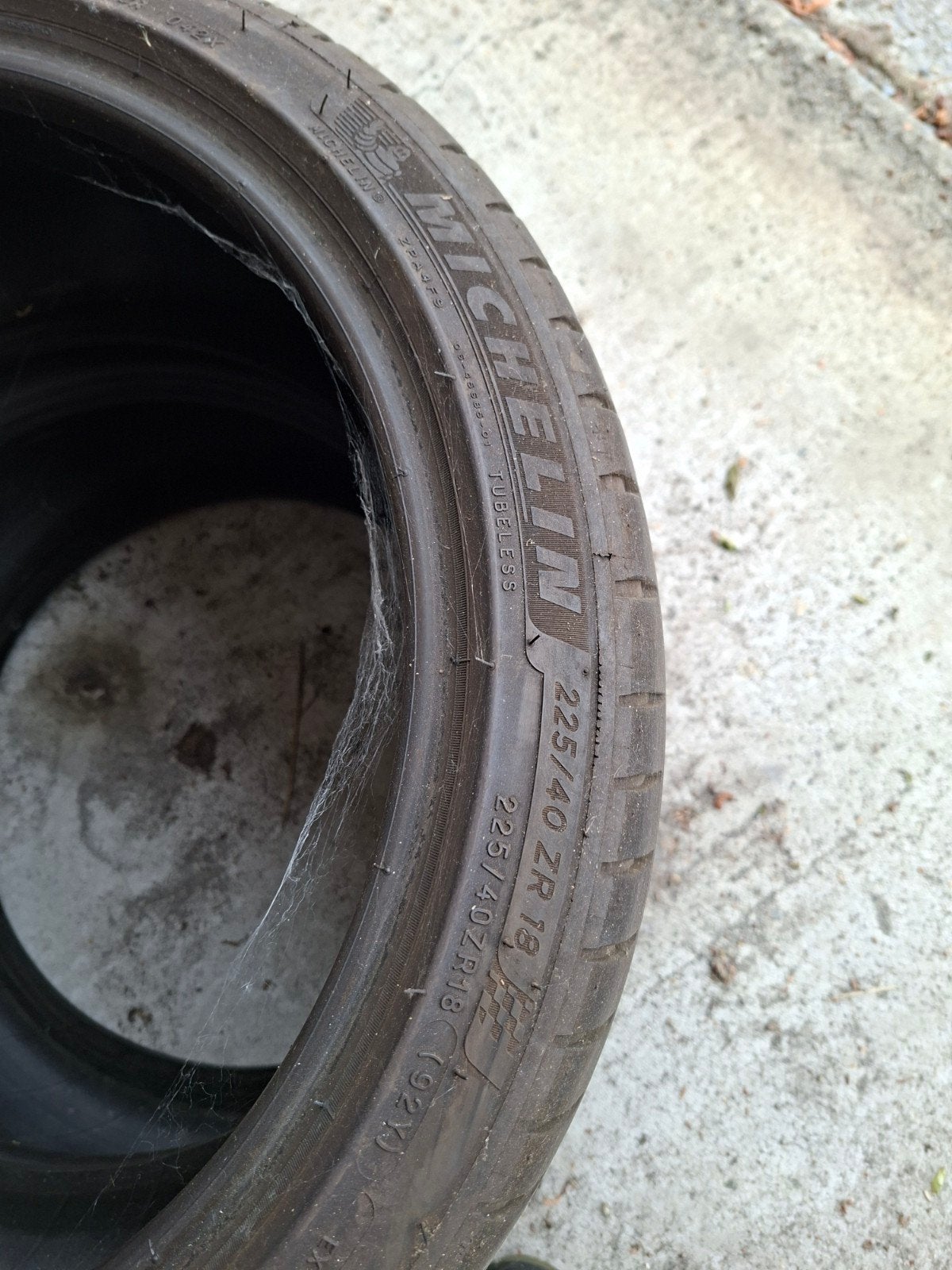 banden  225/40 ZR 18 92y, Ophalen, Gebruikt