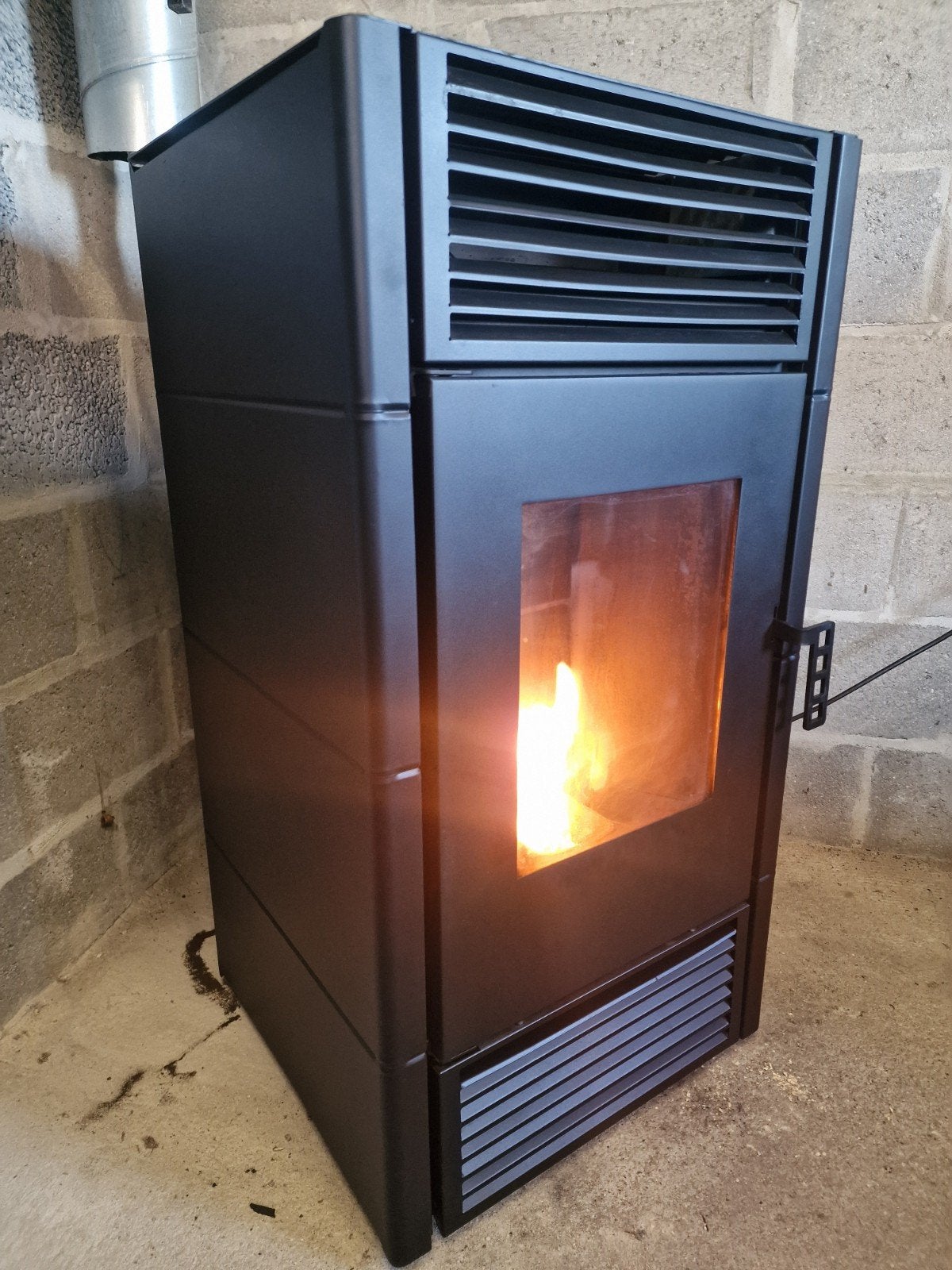 Poelle a pellet 8kw, Enlèvement, Utilisé