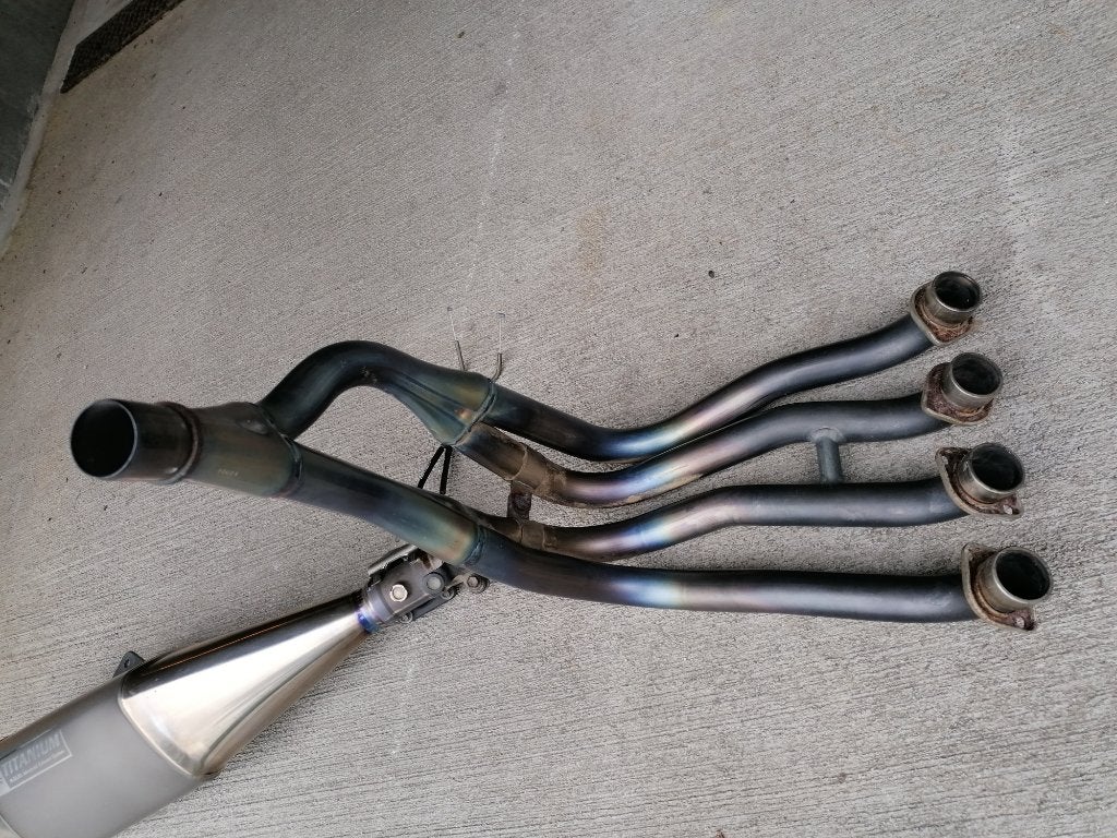 SUZUKI GSXR 1000 K5-K6 2005-2006 échappement origine titaniu, Motoren, Ophalen, Zo goed als nieuw
