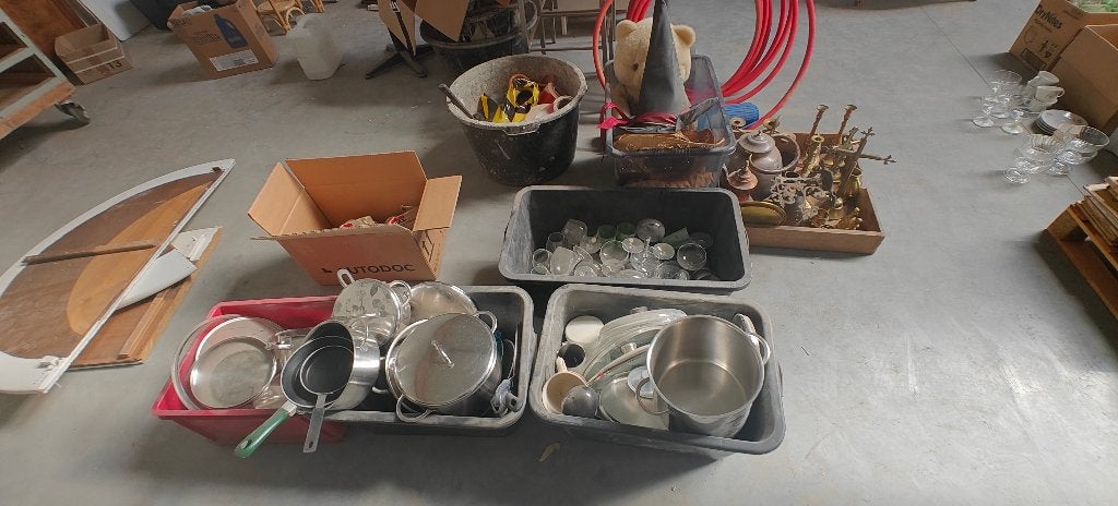 Rommelmarktspullen bijna gratis, Ophalen
