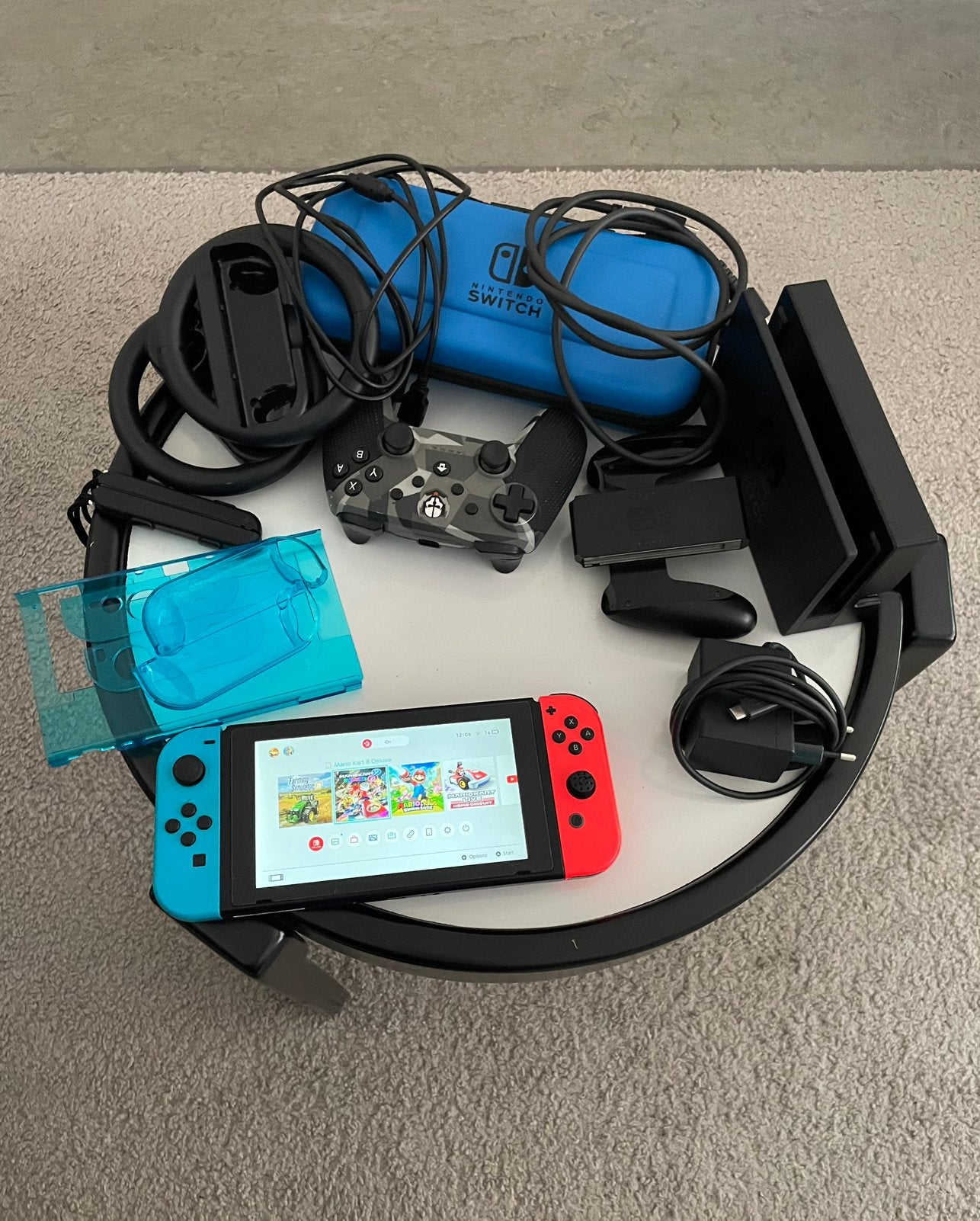 Nintendo Switch V1 met accessoires, Ophalen of Verzenden, Zo goed als nieuw
