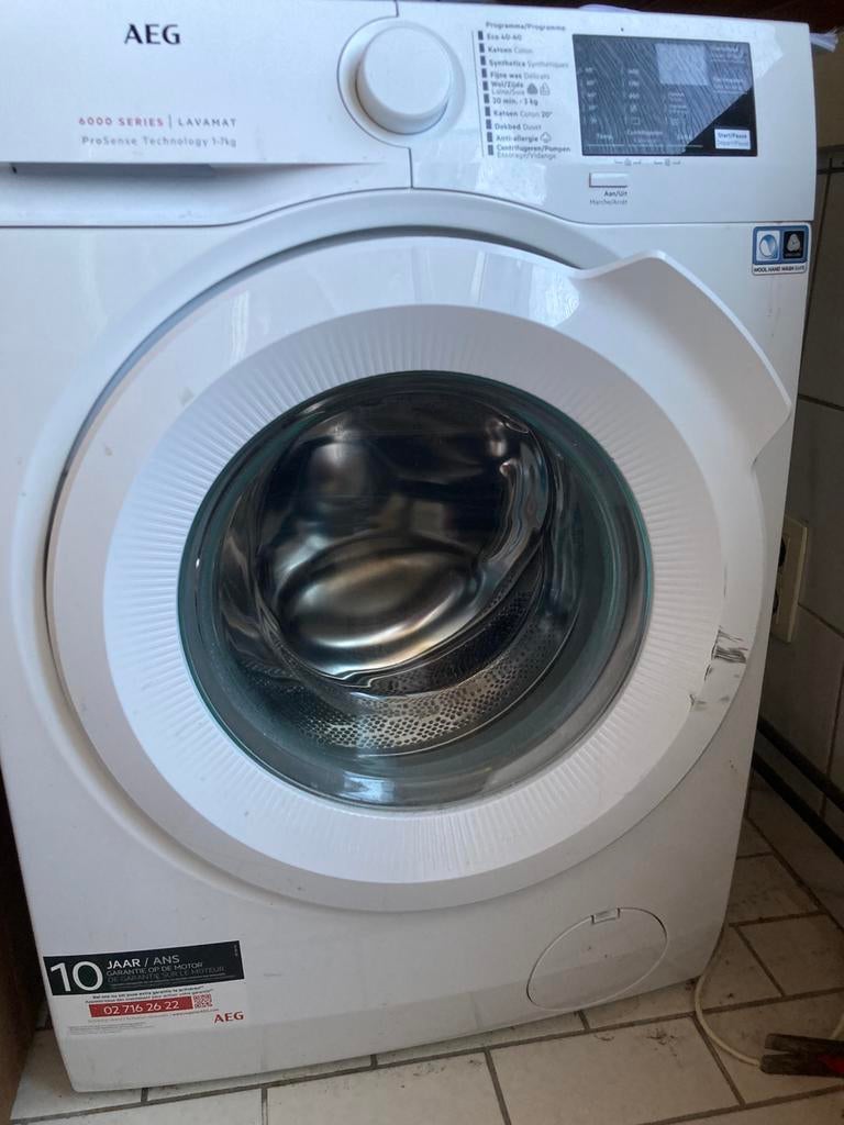 Aeg Wasmachine prosence lavamat 7kg weg wegens verhuis, Elektronische apparatuur, Ophalen, Zo goed als nieuw, Voorlader, 85 tot 90 cm