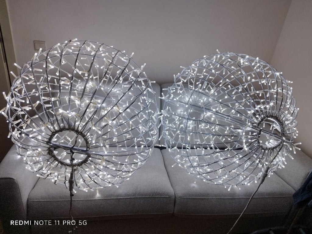 Grote lichtbol voor Kerstmis of voor interieurdecoratie., Ophalen, Gebruikt