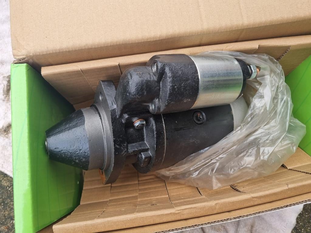 Startmotor mercedes 240D/300D, Ophalen, Nieuw, Mercedes-Benz