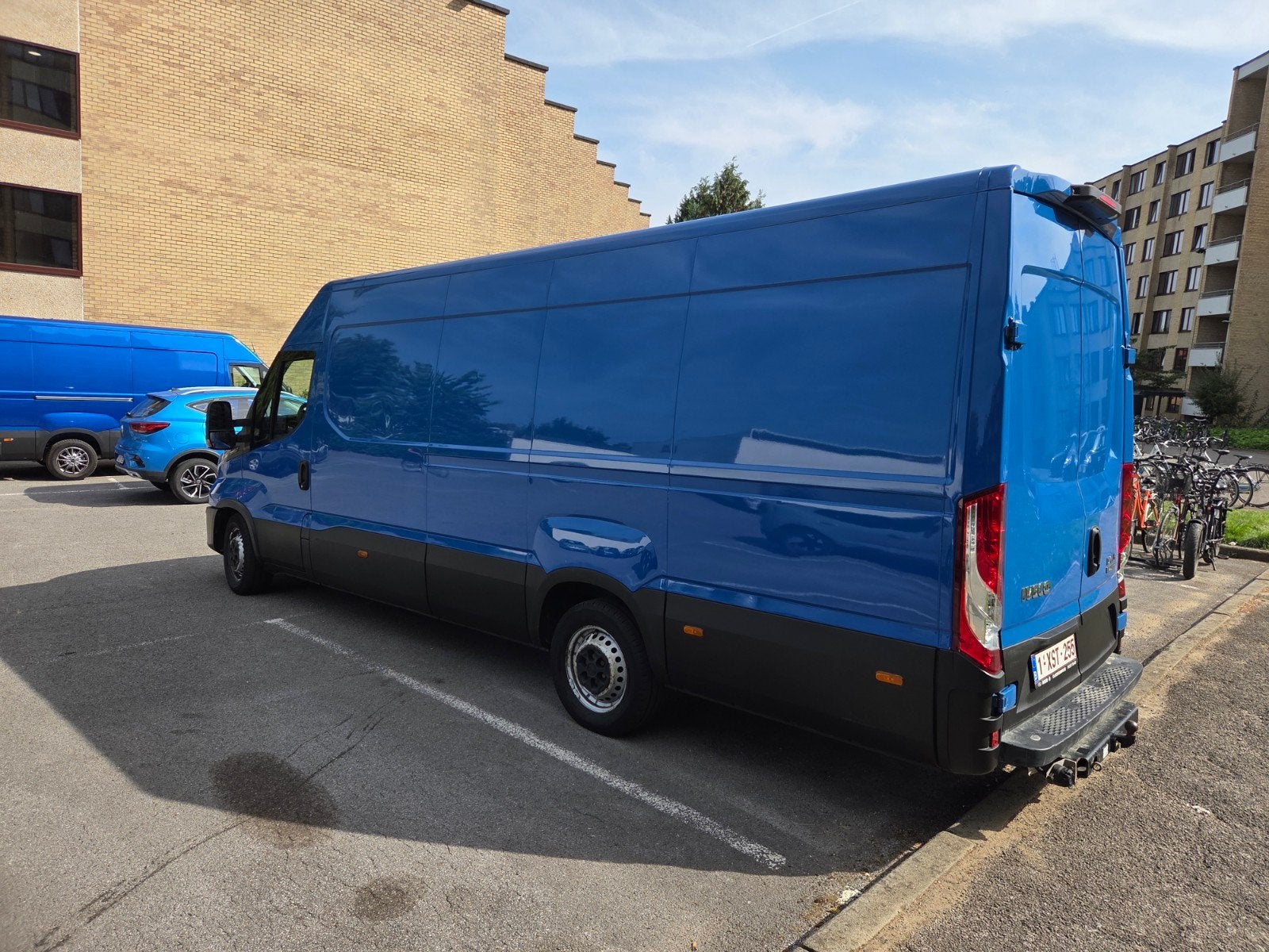 Iveco Daily 3.0 210 Hi-Matic L4H2 – 2020 – Trekhaak, Automaat, 4 cilinders, Iveco, Blauw