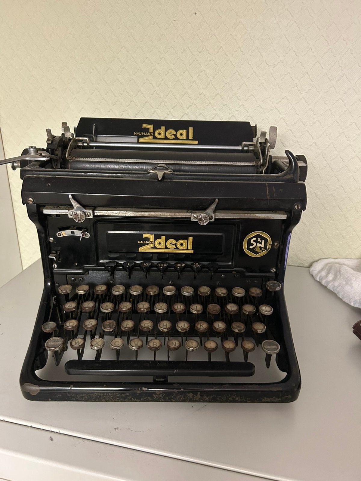 Typmachine Ideal, Enlèvement, Utilisé