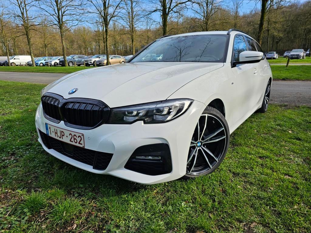 BMW 320d xDrive M sport mild hybride, Ophalen, Achter, BMW