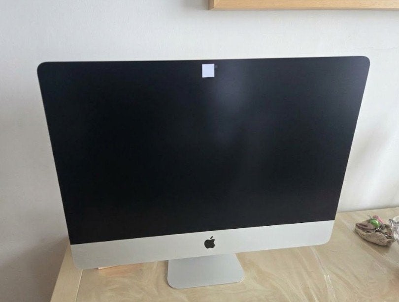 imac. sans disque dur. pile a changer, ne s allume plus. 50€, Informatique & Logiciels, Enlèvement ou Envoi, IMac, Inconnu